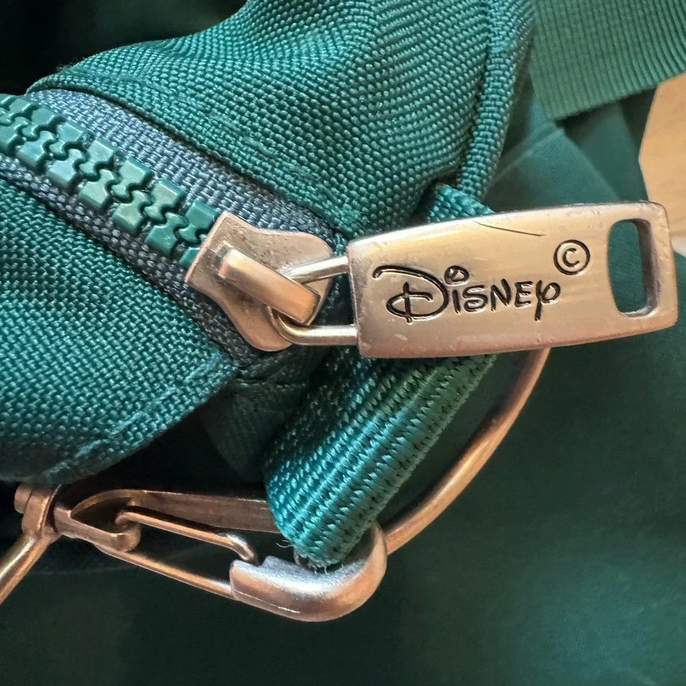 Disney Store Vintage 90s Winnie The Pooh Duffle Bag Dark Green Embroidered EUC